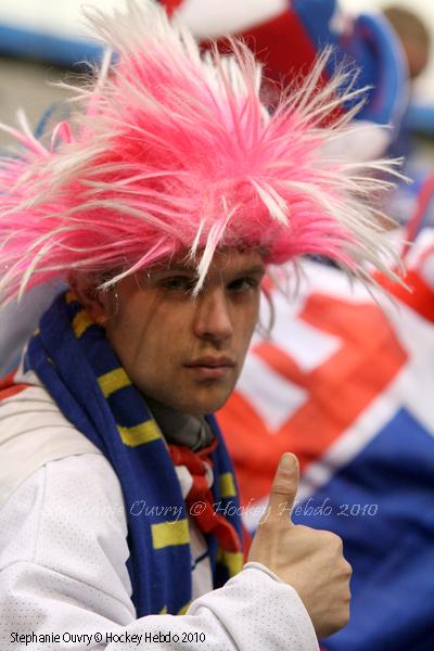 Hockey Mondial 10 : Bleu Blanc Rouge en force — Reportage