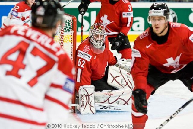 Photo hockey reportage Hockey mondial 10: Le Canada écrasé