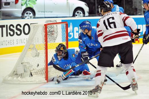 Hockey mondial 10: L'Italie ne passe pas — Reportage