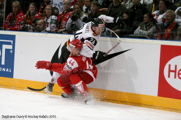 Hockey Mondial 10 : Hell for USA — Reportage