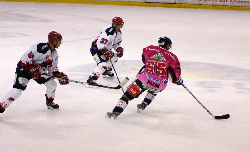 Amiens  8 - 4 Neuilly/Marne