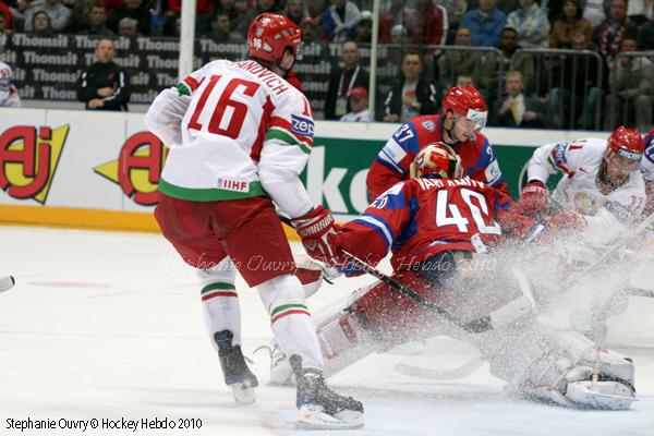 Hockey Mondial 10 : La Russie en force — Reportage
