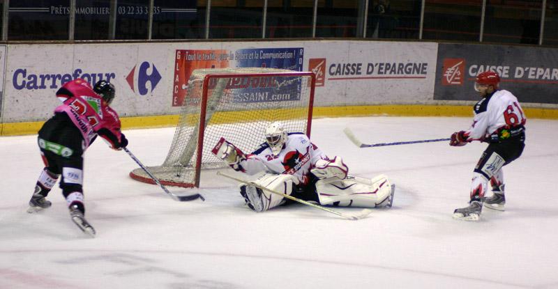 Amiens  8 - 4 Neuilly/Marne