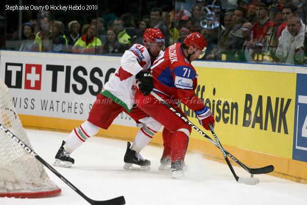 Hockey Mondial 10 : La Russie en force — Reportage