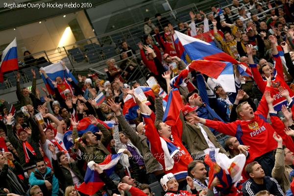 Hockey Mondial 10 : La Russie en force — Reportage