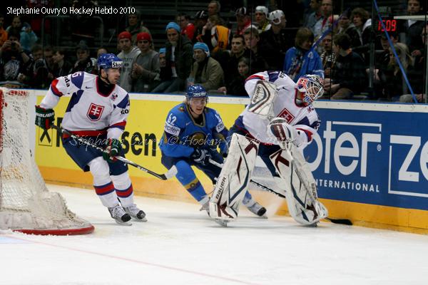 Hockey Mondial 10 : La Russie en force — Reportage