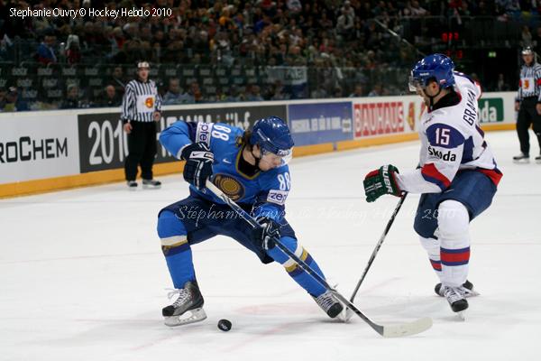 Hockey Mondial 10 : La Russie en force — Reportage