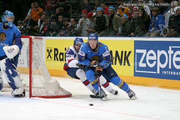 Hockey Mondial 10 : La Russie en force — Reportage