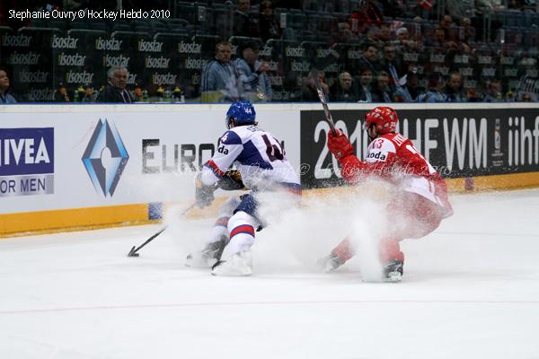 Hockey Mondial 10 : Correction et satisfaction — Reportage
