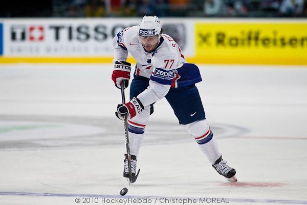 Hockey Mondial 10: La France bat l'Italie — Reportage