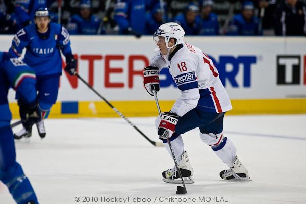 Hockey Mondial 10: La France bat l'Italie — Reportage