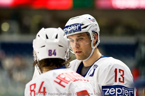 Hockey Mondial 10: La France bat l'Italie — Reportage