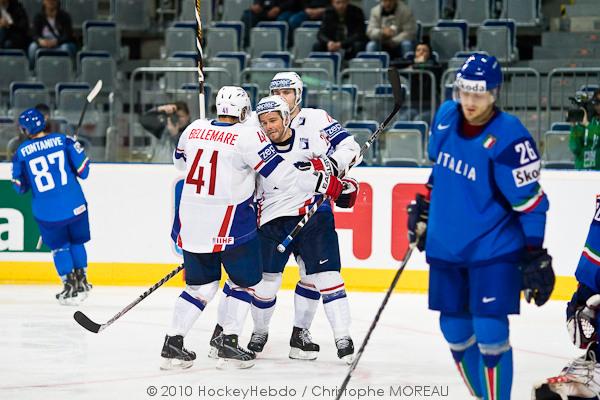 Hockey Mondial 10: La France bat l'Italie — Reportage