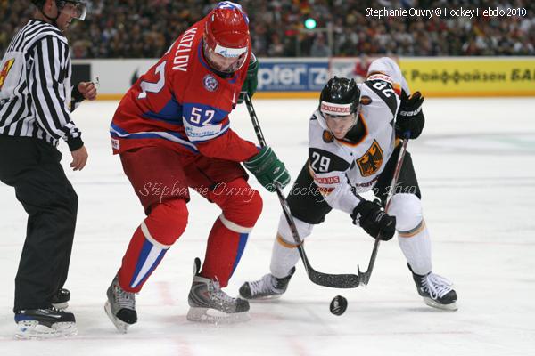Hockey Mondial 10 : Les Russes sont bien là — Reportage