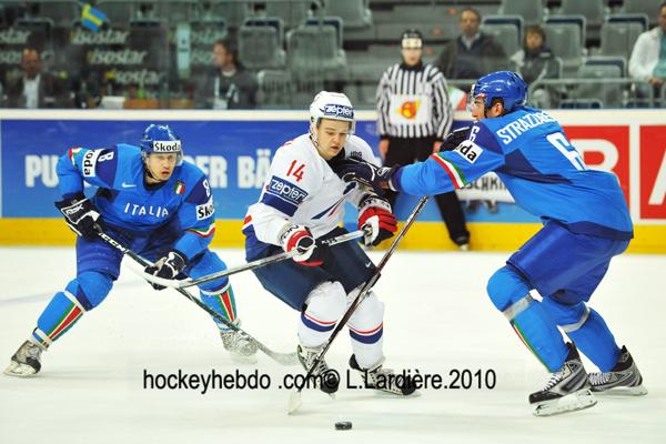 Hockey Mondial 10: La France bat l'Italie — Reportage