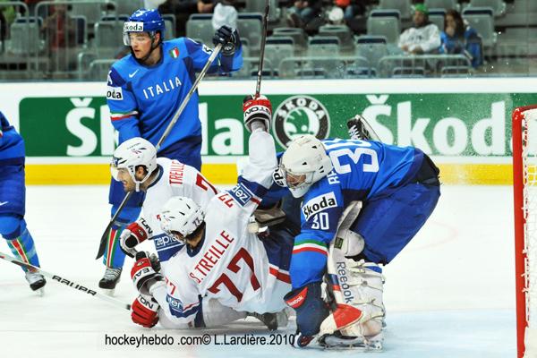 Hockey Mondial 10: La France bat l'Italie — Reportage