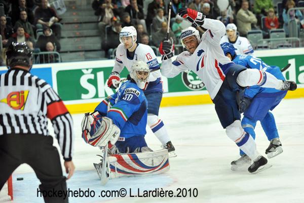 Hockey Mondial 10: La France bat l'Italie — Reportage