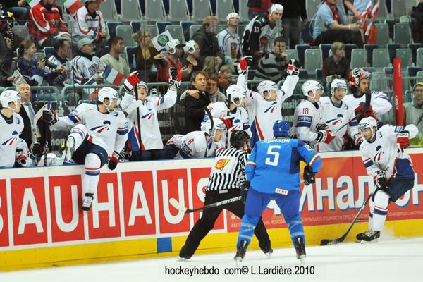 Hockey Mondial 10: La France bat l'Italie — Reportage