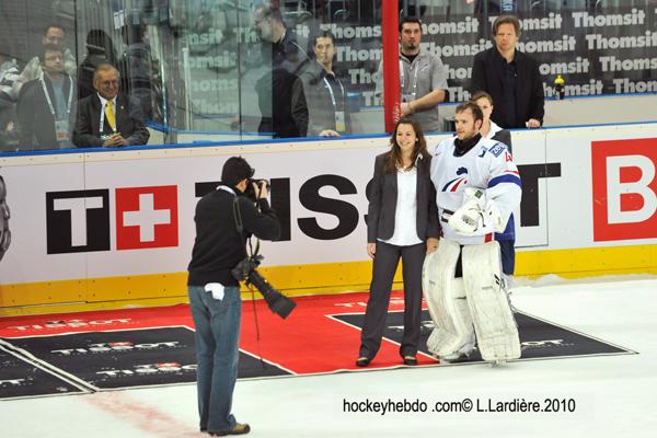Hockey Mondial 10: La France bat l'Italie — Reportage