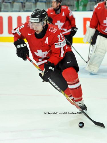 Hockey mondial 10: La Suisse invaincue — Reportage