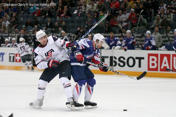 Hockey Mondial 10 : Pas si mal la France — Reportage