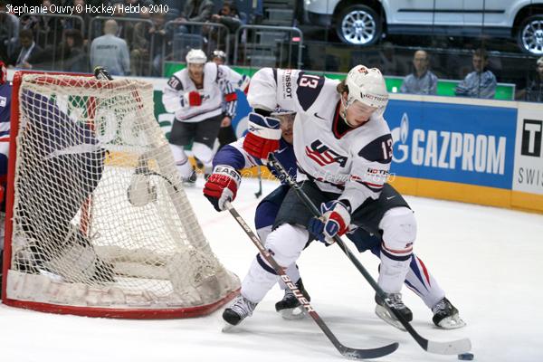 Hockey Mondial 10 : Pas si mal la France — Reportage