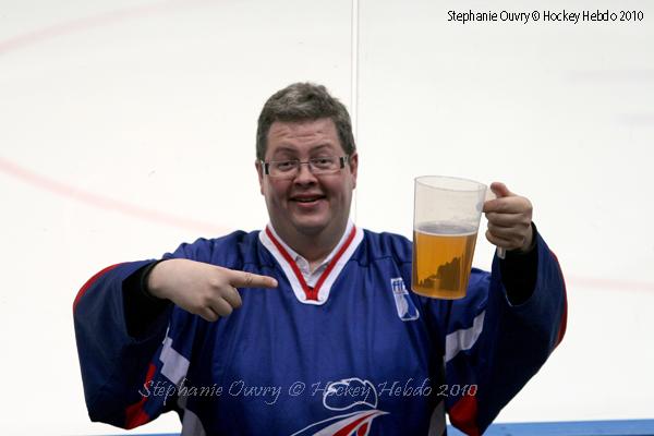Hockey Mondial 10 : Pas si mal la France — Reportage