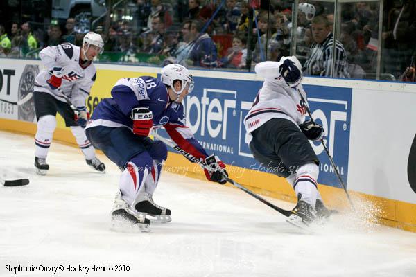 Hockey Mondial 10 : Pas si mal la France — Reportage