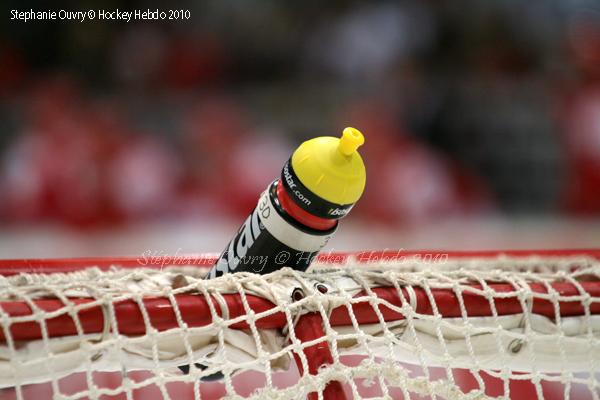 Hockey Mondial 10 : L'Allemagne trébuche — Reportage