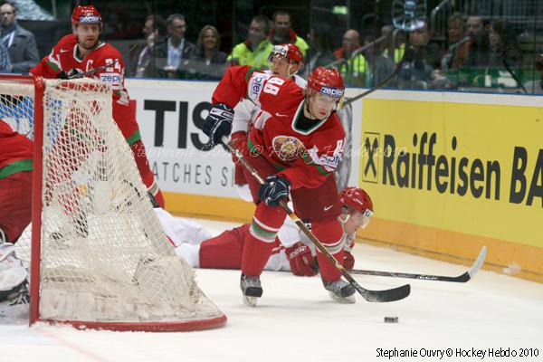Hockey Mondial 10 : La Finlande d'attaque — Reportage