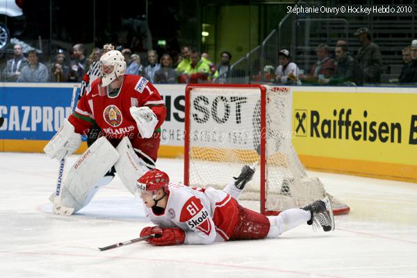 Hockey Mondial 10 : La Finlande d'attaque — Reportage