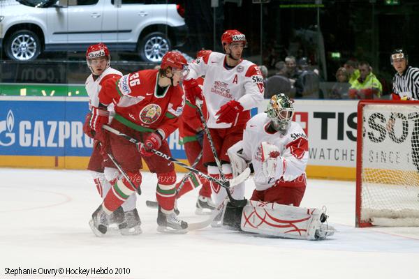 Hockey Mondial 10 : La Finlande d'attaque — Reportage