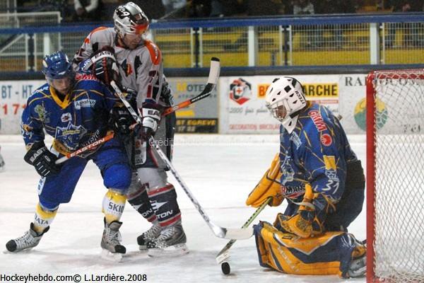 Villard-de-Lans 4 - 5 Grenoble 