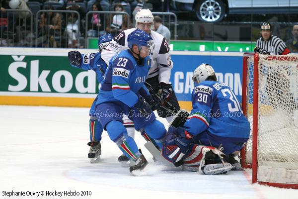 Hockey Mondial 10 : Destins divers — Reportage