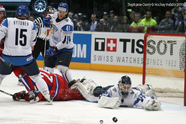Hockey Mondial 10 : Destins divers — Reportage