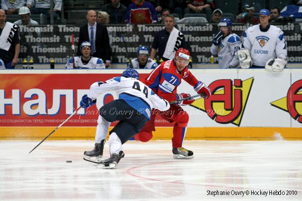 Hockey Mondial 10 : Destins divers — Reportage