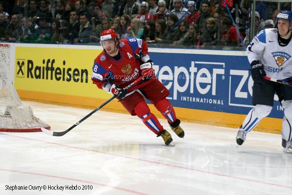 Hockey Mondial 10 : Destins divers — Reportage