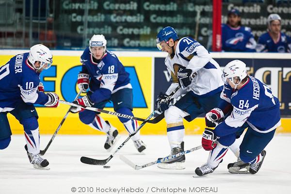 Hockey Mondial 10 : La France garde sa place — Reportage