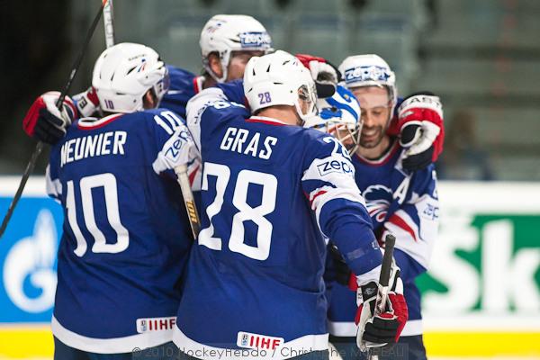 Hockey Mondial 10 : La France garde sa place — Reportage