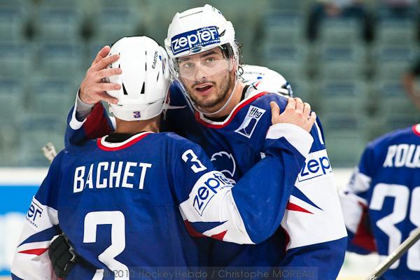 Hockey Mondial 10 : La France garde sa place — Reportage