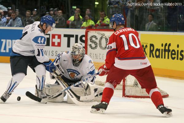Hockey Mondial 10: Les Tchèques en demis — Reportage