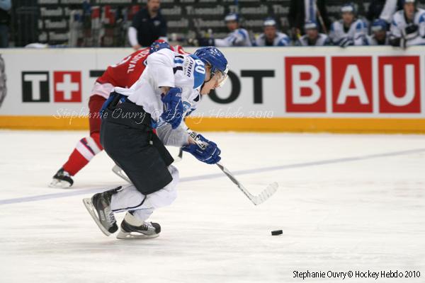 Hockey Mondial 10: Les Tchèques en demis — Reportage