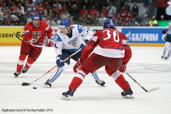 Hockey Mondial 10: Les Tchèques en demis — Reportage