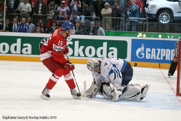 Hockey Mondial 10: Les Tchèques en demis — Reportage
