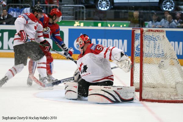 Hockey Mondial 10: La Russie facile — Reportage