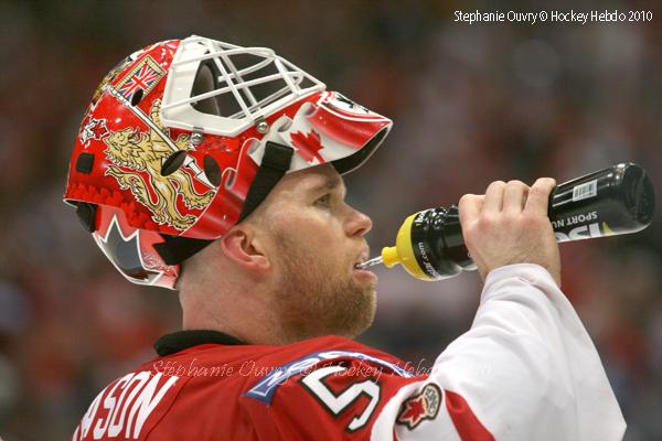 Hockey Mondial 10: La Russie facile — Reportage
