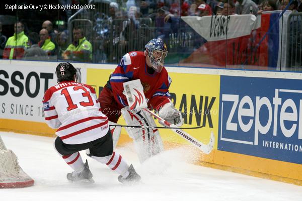 Hockey Mondial 10: La Russie facile — Reportage