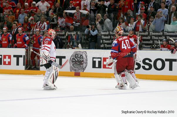 Hockey Mondial 10: La Russie facile — Reportage