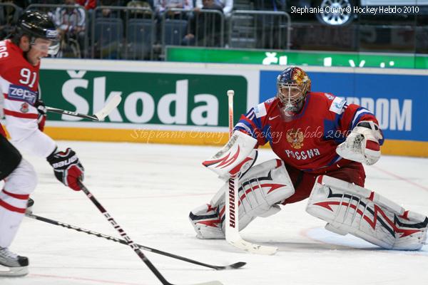 Hockey Mondial 10: La Russie facile — Reportage