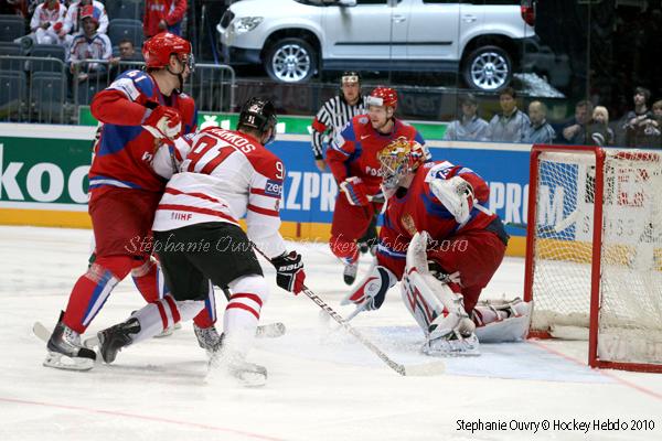 Hockey Mondial 10: La Russie facile — Reportage